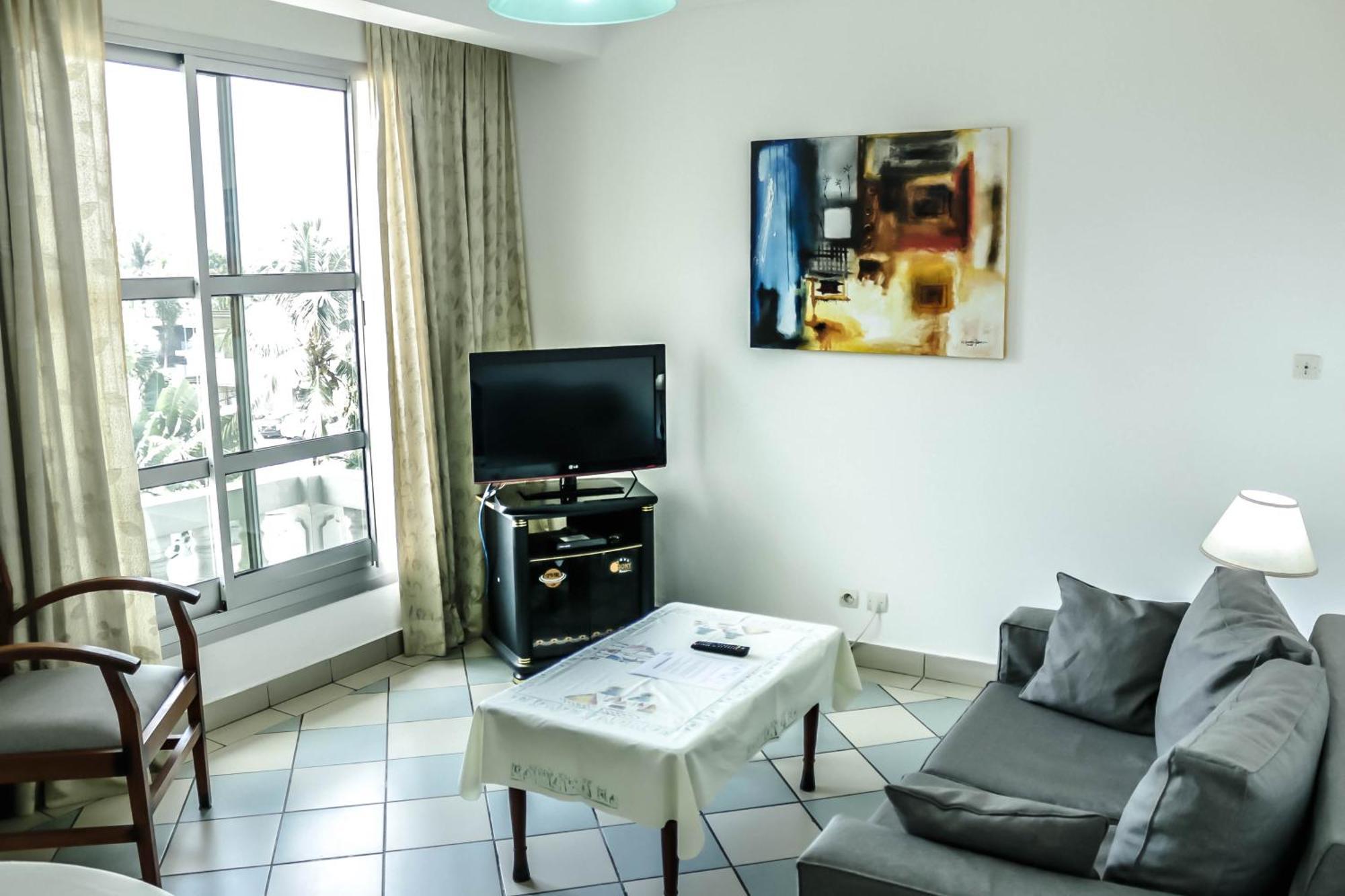Tchero Appartement 1 ドゥアラ エクステリア 写真