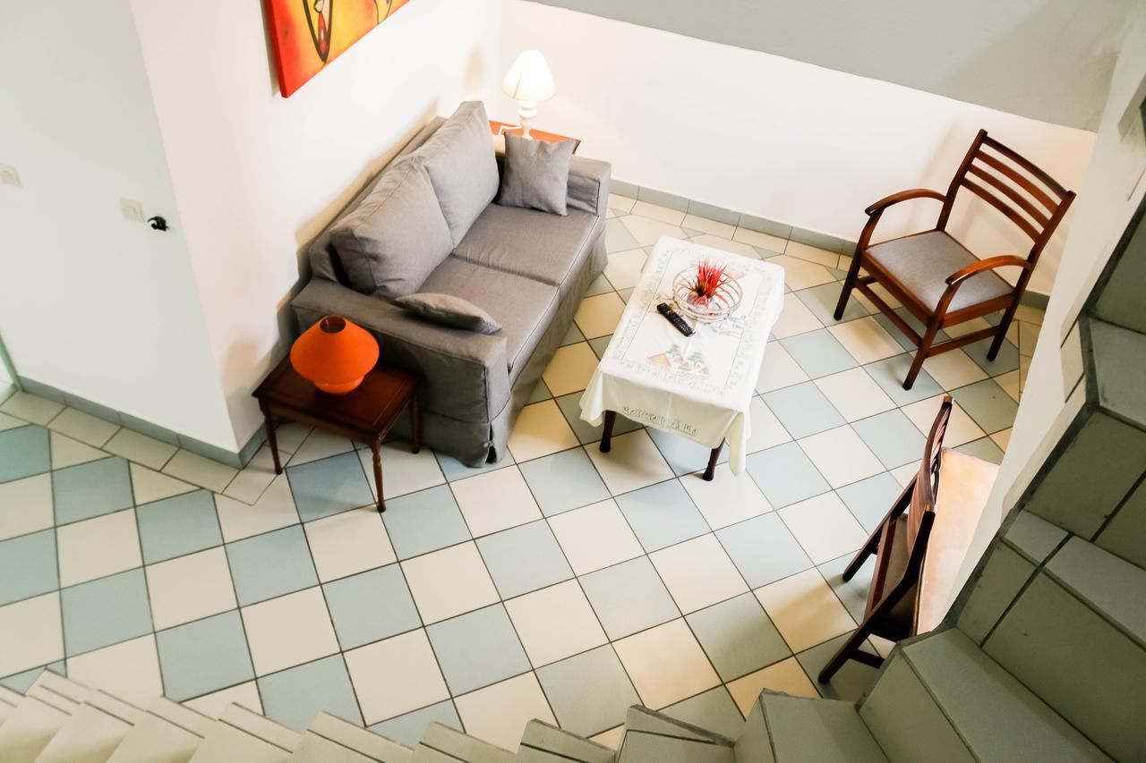 Tchero Appartement 1 ドゥアラ エクステリア 写真