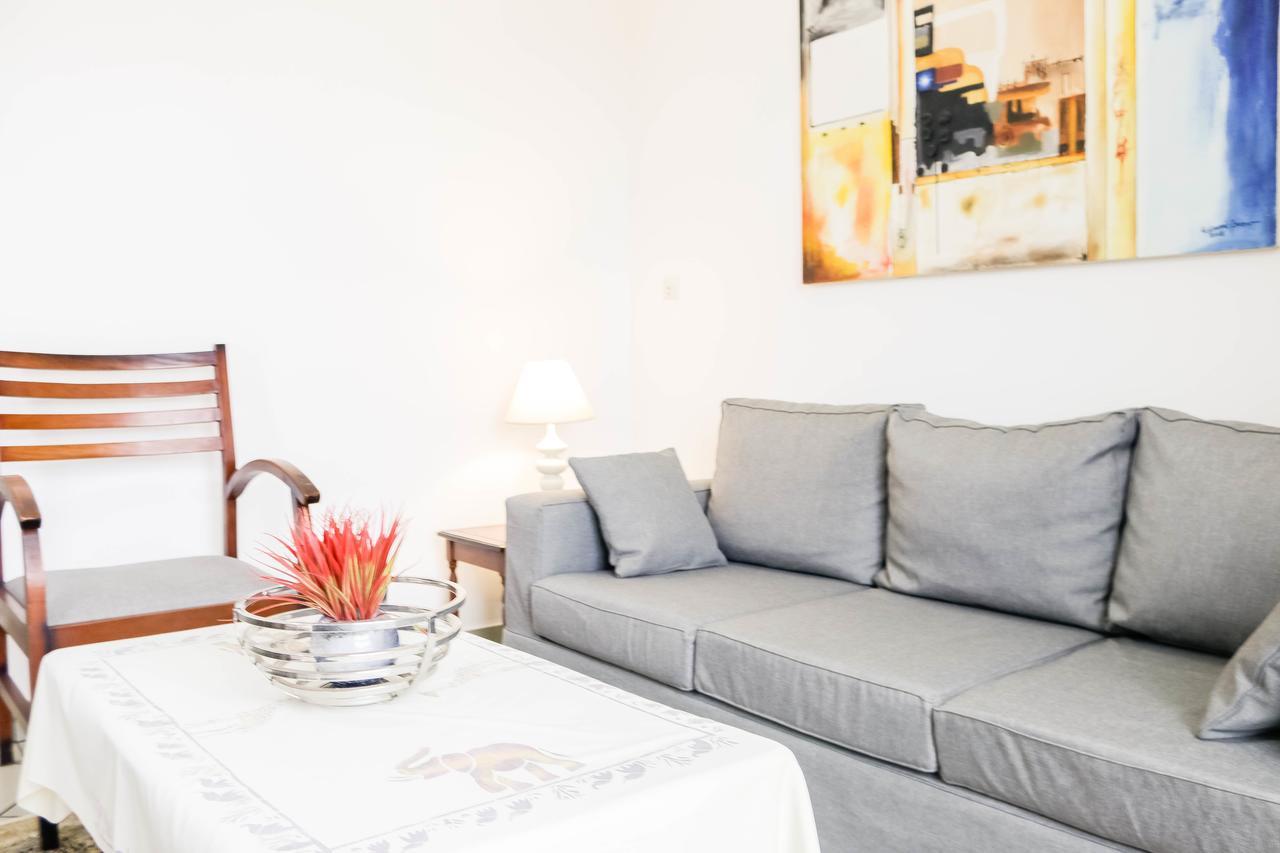 Tchero Appartement 1 ドゥアラ エクステリア 写真