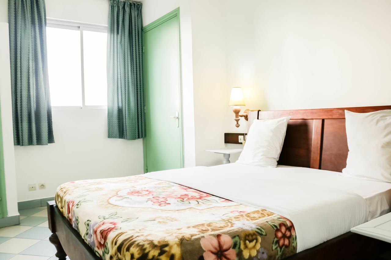 Tchero Appartement 1 ドゥアラ エクステリア 写真