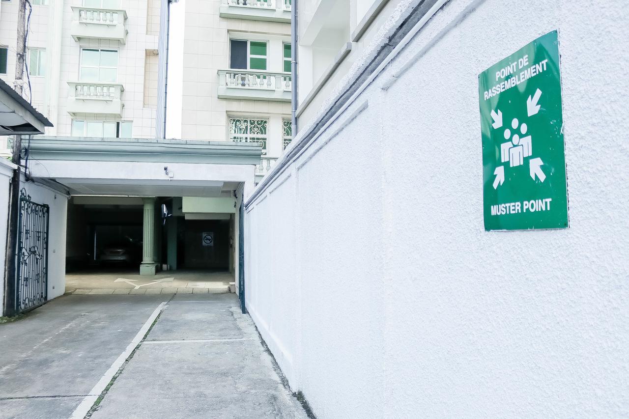 Tchero Appartement 1 ドゥアラ エクステリア 写真