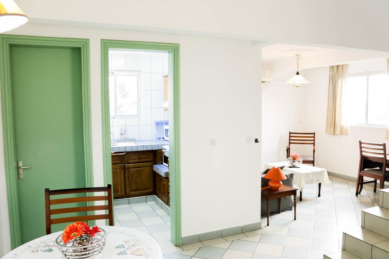 Tchero Appartement 1 ドゥアラ エクステリア 写真