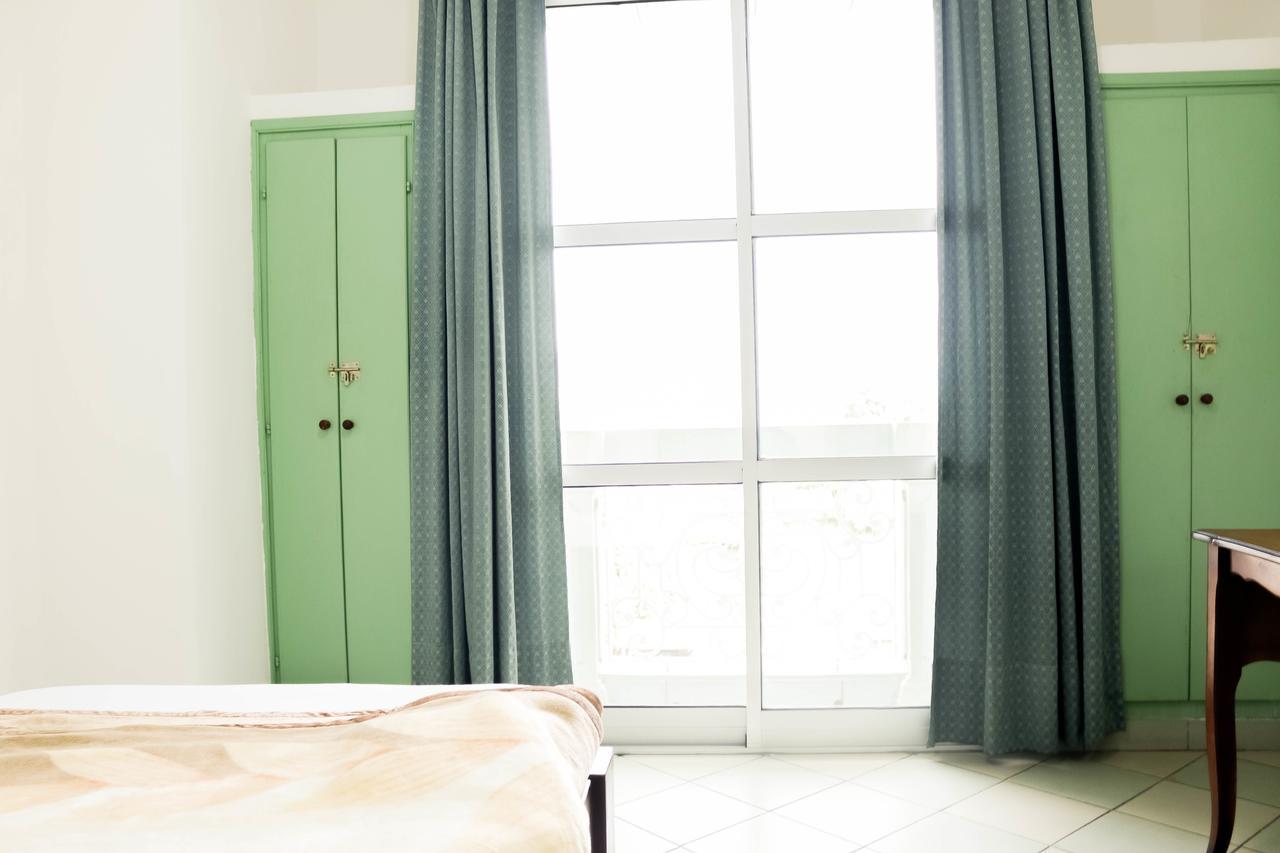 Tchero Appartement 1 ドゥアラ エクステリア 写真
