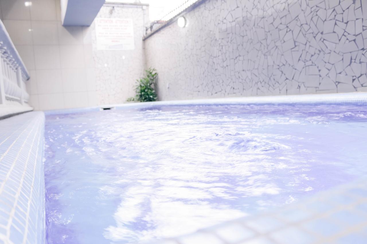 Tchero Appartement 1 ドゥアラ エクステリア 写真